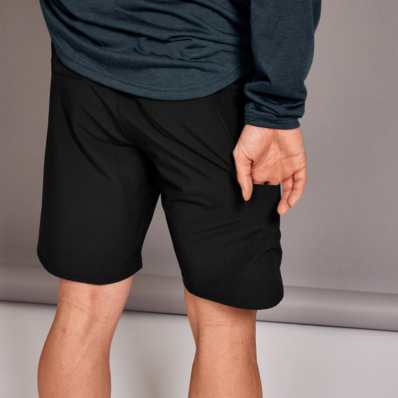 Saysky Motion Shorts 8'' Schwarz 901 XMRSH51C901